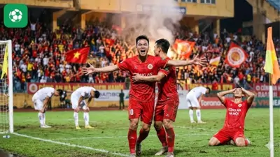 Công an Hà Nội đánh bại Thép Xanh Nam Định 3-2