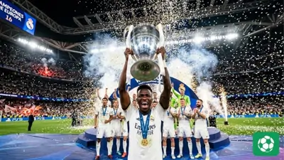 Real Madrid nâng cao cúp vô địch Champions League lần thứ 16 lịch sử